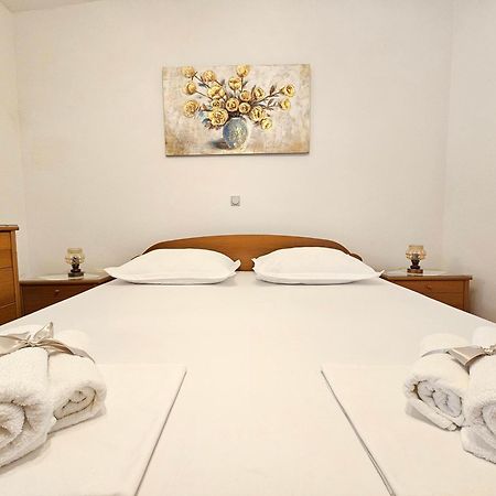 Apartments Brkulj Makarska Buitenkant foto
