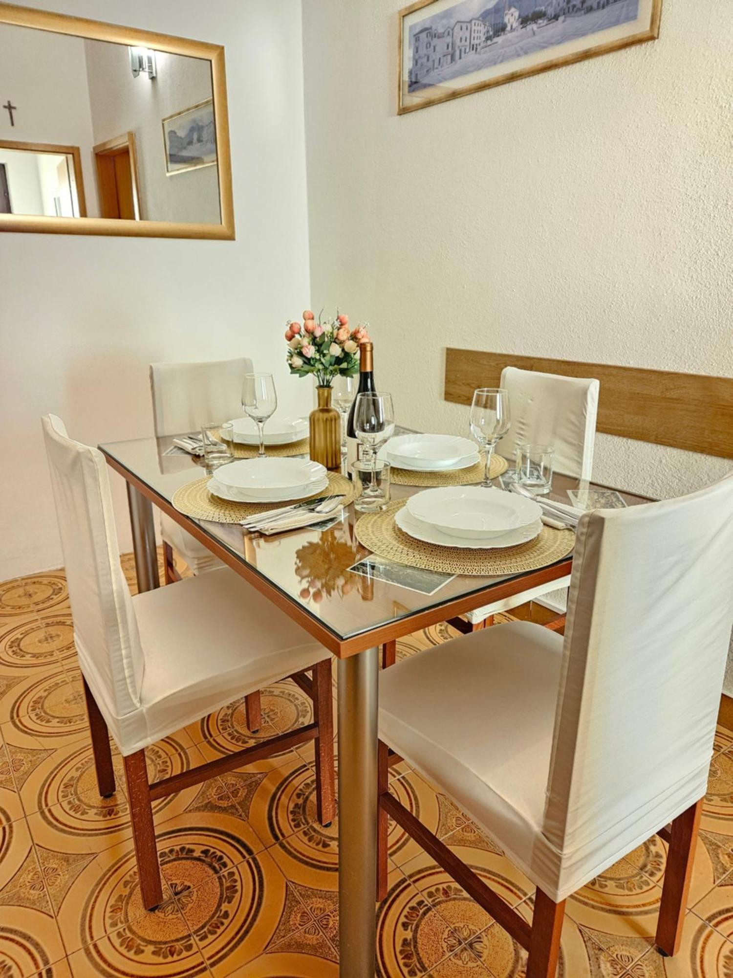 Apartments Brkulj Makarska Buitenkant foto
